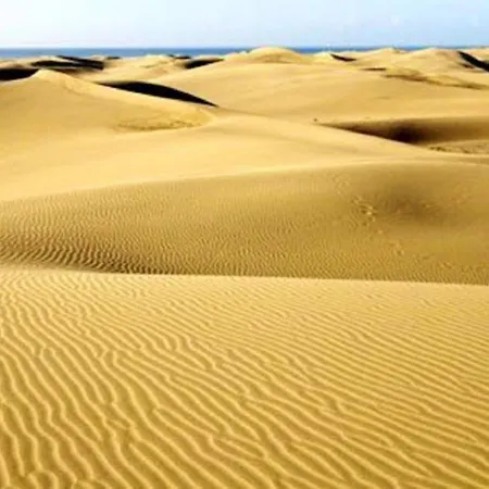 아파트 Charming In With Shared Pool