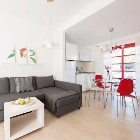 Apartment Charming In With Shared Pool *