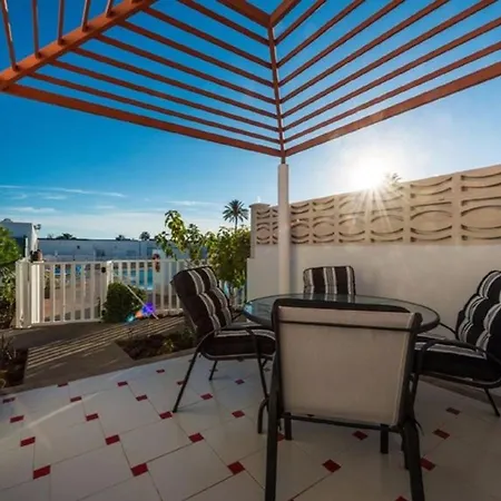 Apartment Charming In With Shared Pool *