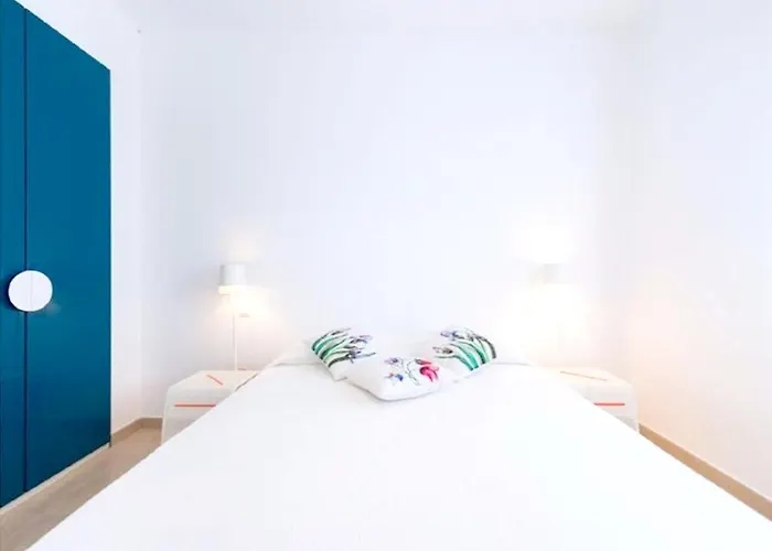 Charming In With Shared Pool Апартаменты *